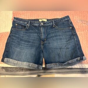 Levi's Classic Blue Jean Shorts